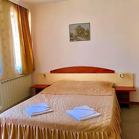 Daf Trans Hotel 2*
